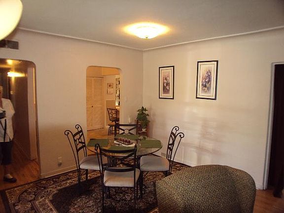 5th image of 6606 Elwood Dr NW