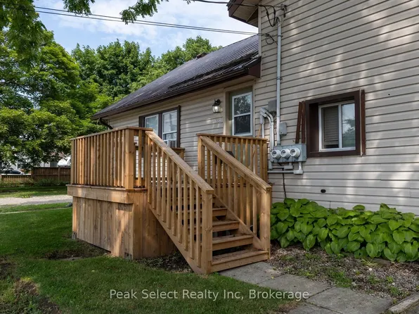 32 Victoria St W #C, South Huron, ON N0M 1S2