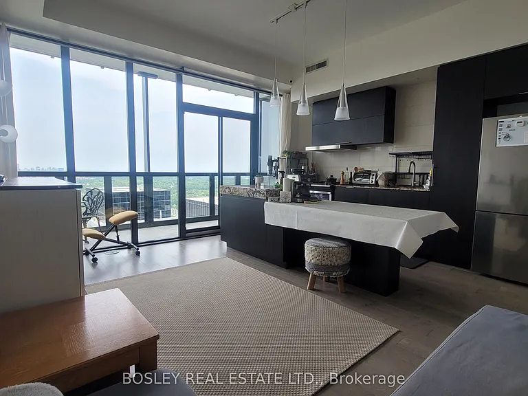 101 Charles St E #4709 — Photo 1