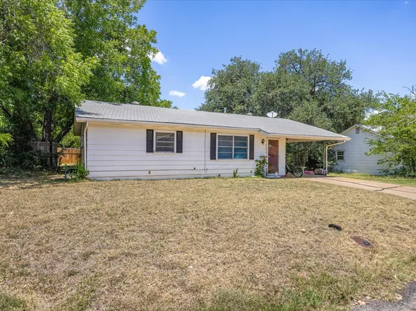 765 W Park St, Stephenville, TX 76401
