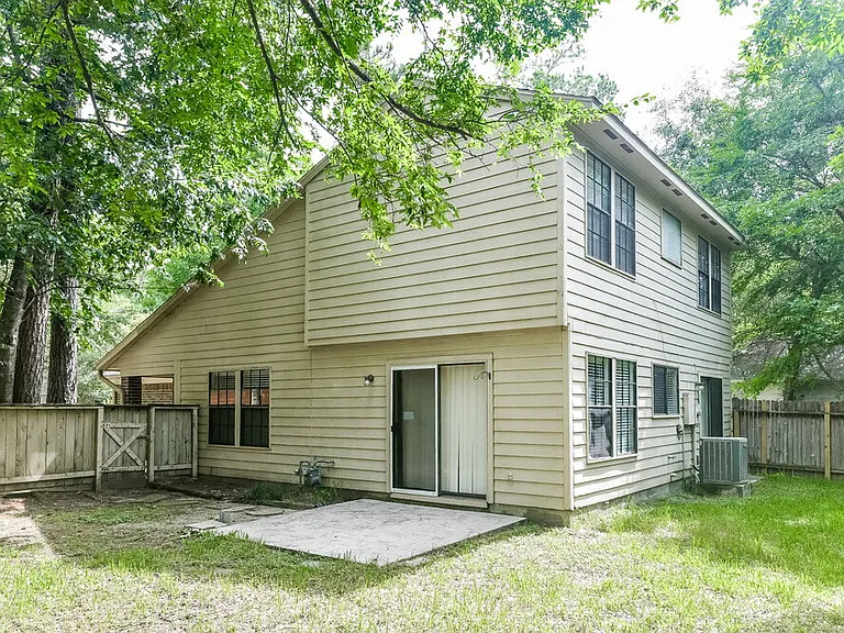 38 Camberwell Ct — Photo 17