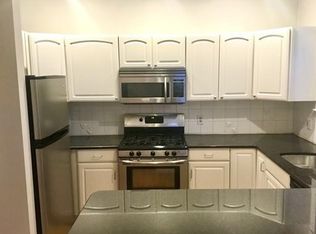 527 E Broadway #7, Boston, MA 02127