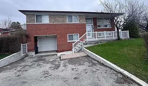 300 Driftwood Ave #UPPER Photo 1