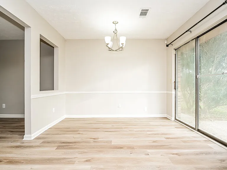 107 Fairview Pl — Photo 5