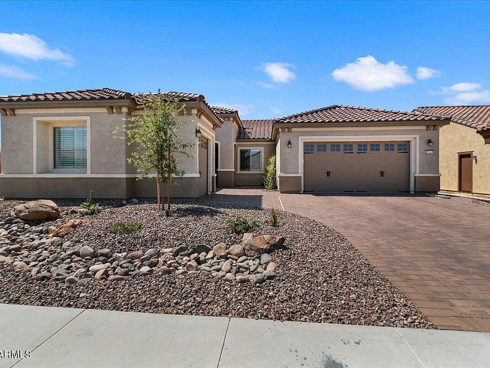 1st image of 25945 W Taro Dr