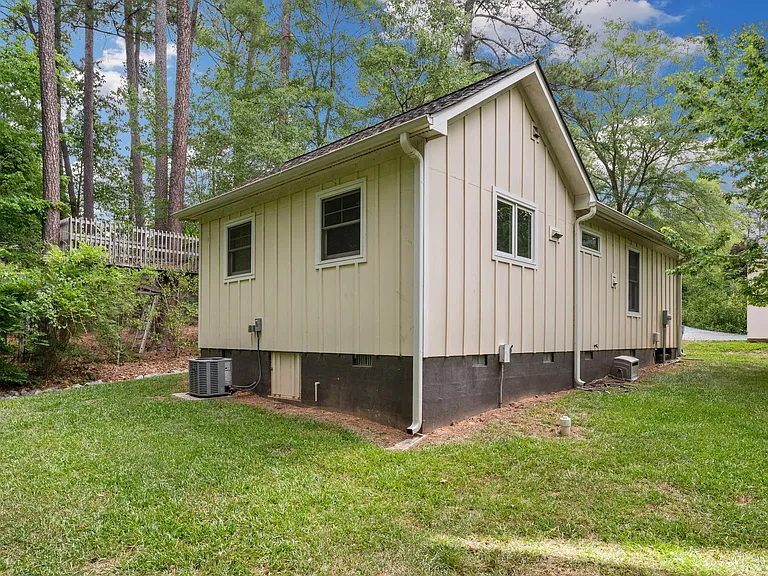 3822 Somerset Dr — Photo 11