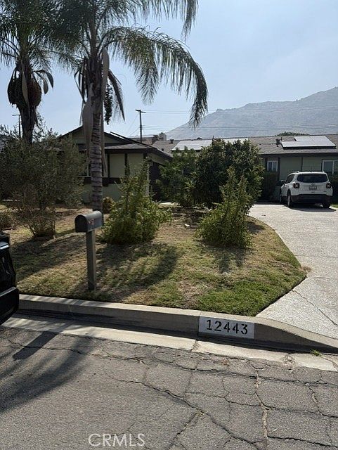 1st image of 12443 Oriole Ave
