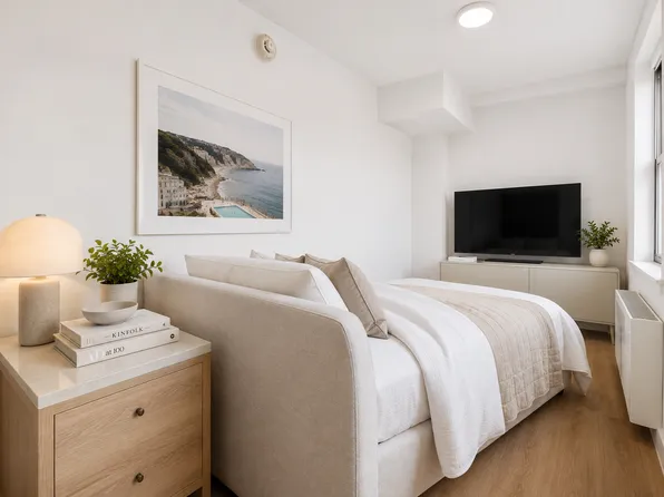 166 West 75th Street image 1 of 10