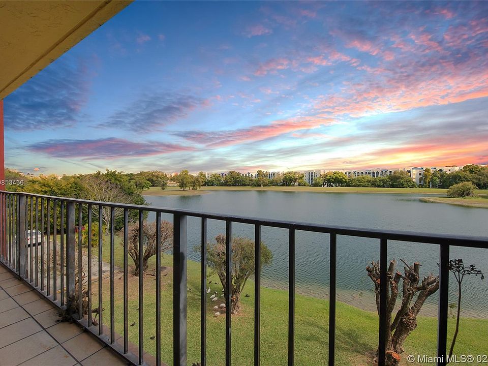 1st image of 9686 Fontainebleau Blvd APT 306