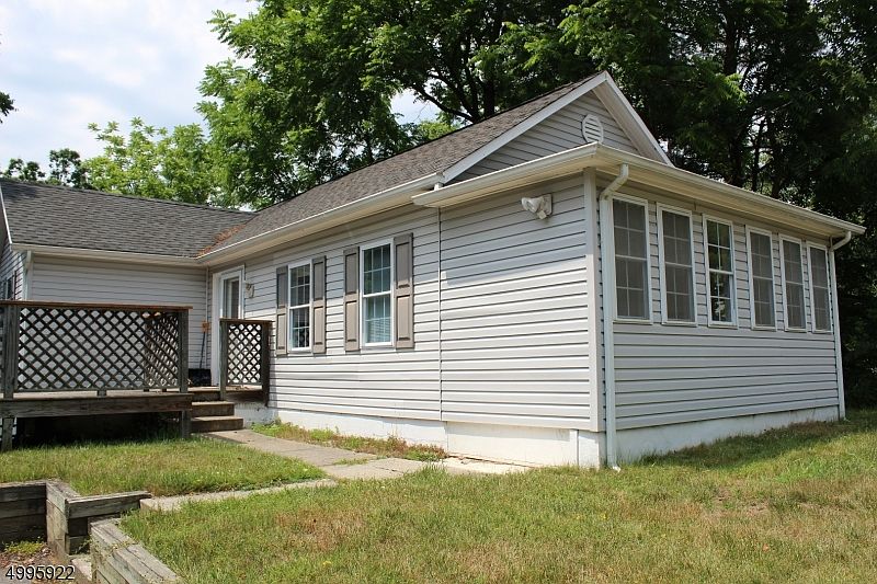 707 Willow Grove St, Hackettstown, NJ 07840 Zillow