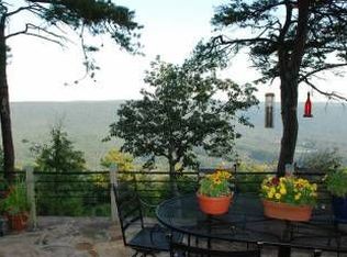 807 Sunset Dr, Rising Fawn, GA 30738