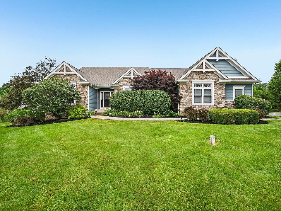 1st image of 159 Stone Creek Dr
