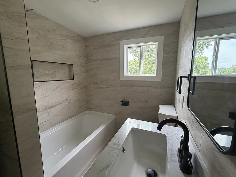 4717 Griffith Dr — Photo 7