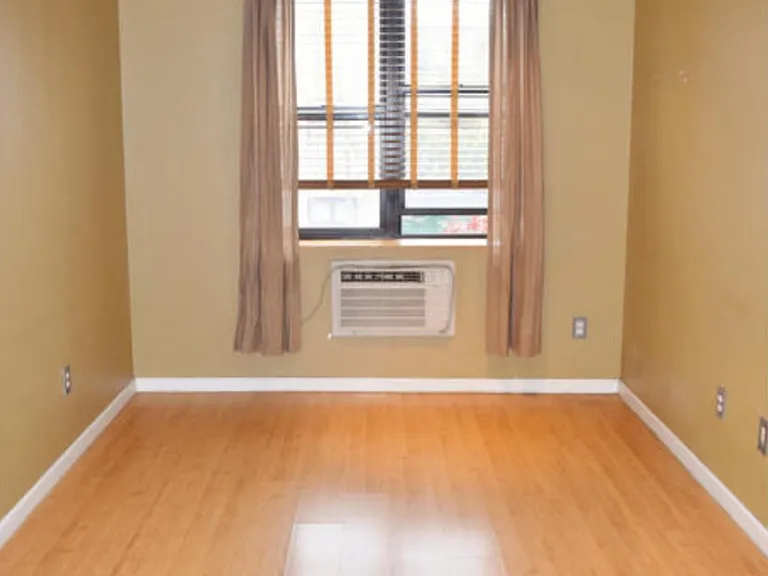 895 Myrtle Ave #2A — Photo 4