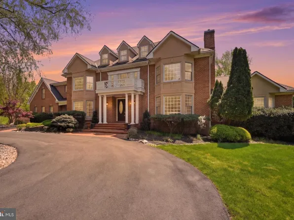 12705 Longwater Dr, Bowie, MD 20721