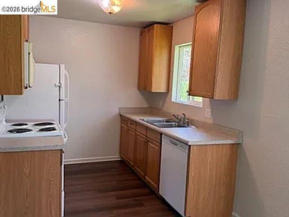 5th image of 69 Dossi Way