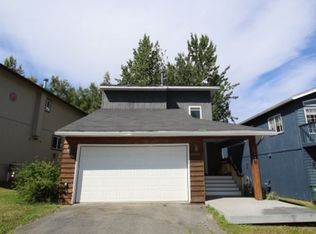 17451 Beaujolais Cir, Eagle River, AK 99577