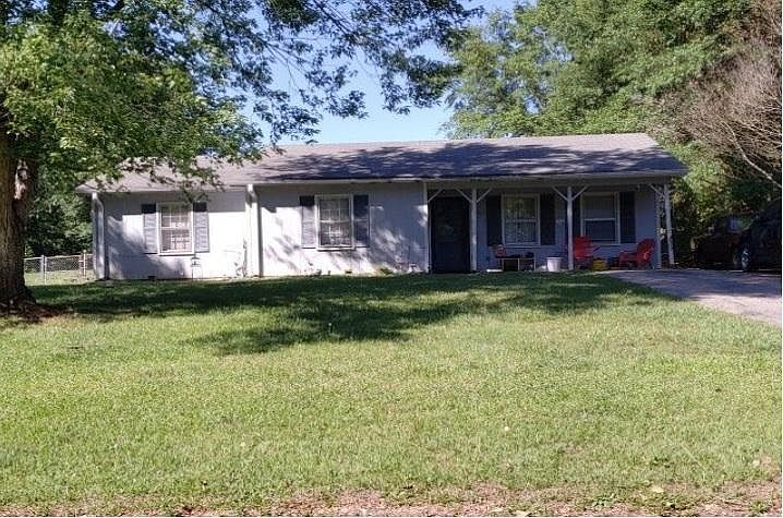 1st image of 126 Willowood Dr