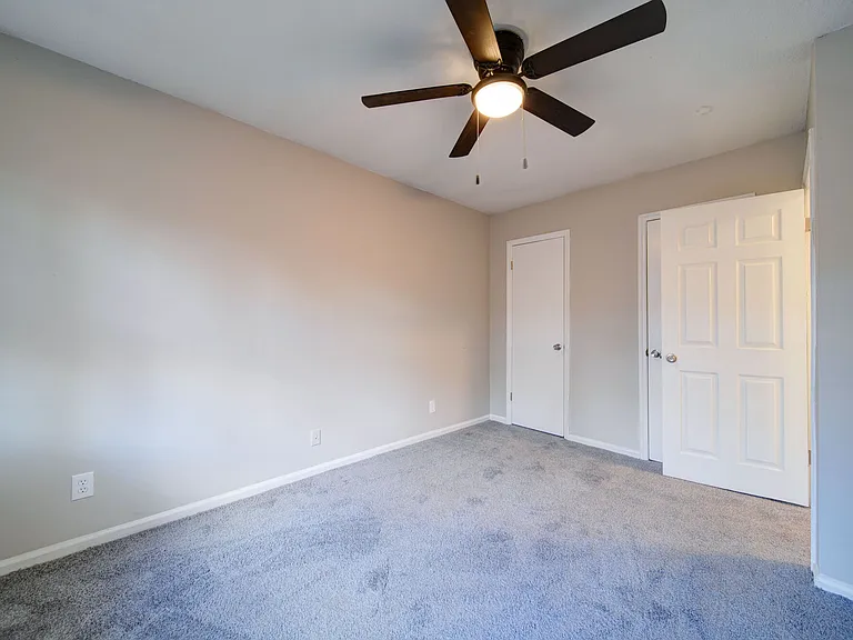 The Manor Townhomes — Photo 57