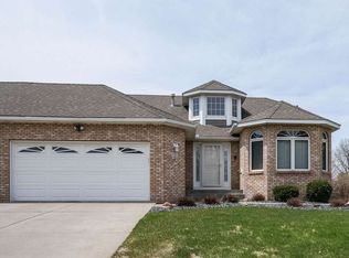 1122 27th Ave NW, New Brighton, MN 55112