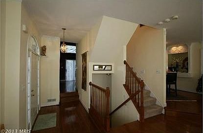 3rd image of 2915 Mainstone Dr