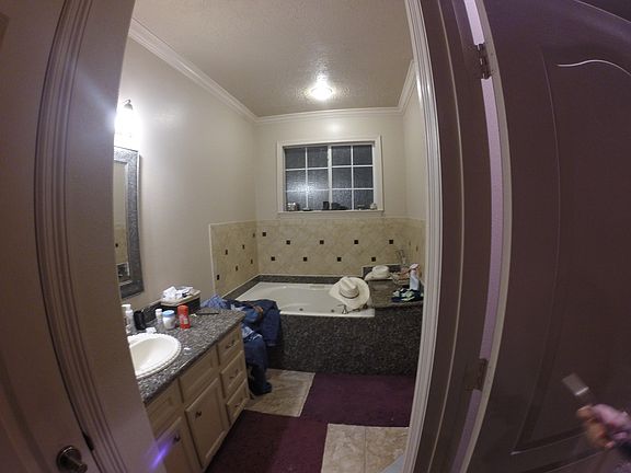 4th image of 4229 Cr 305b