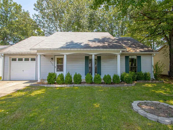 2304 Amber Cv, Bryant, AR 72022