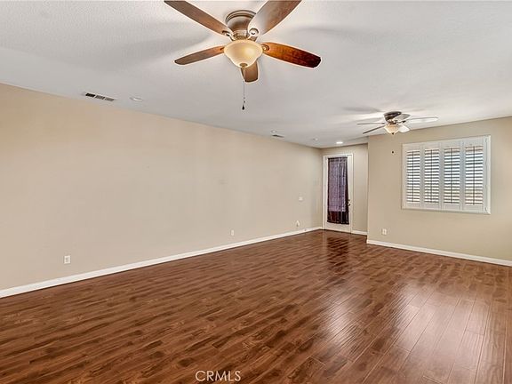 4th image of 14968 Onyx Rd