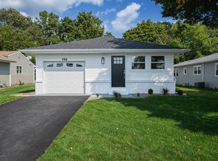 766 Jamaica Blvd, Toms River, NJ 08757