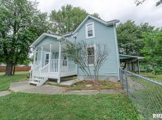 502 E Elm St, New Berlin, IL 62670