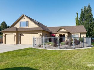 10585 W Vega Ct, Star, ID 83669