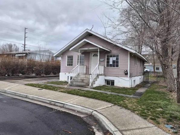 682 Randolph Ave, Pocatello, ID 83201