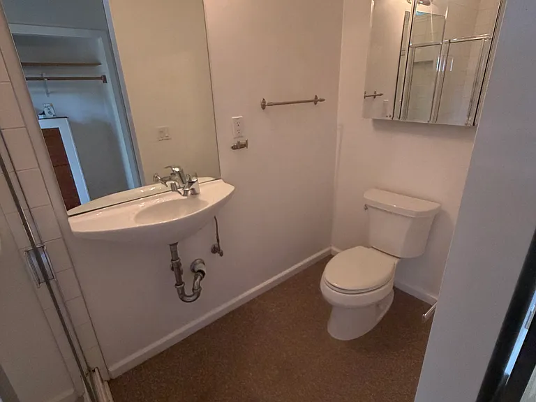 18351 Clayton Ave — Photo 3