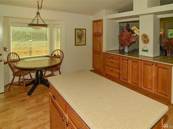 3rd image of 2204 Blossomwood Ct NW