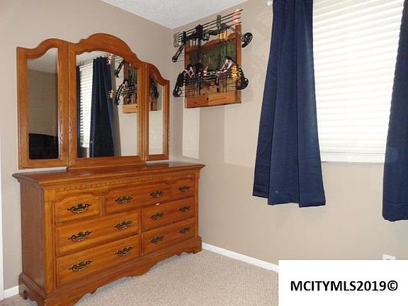 2nd image of 1603 N Carolina Pl