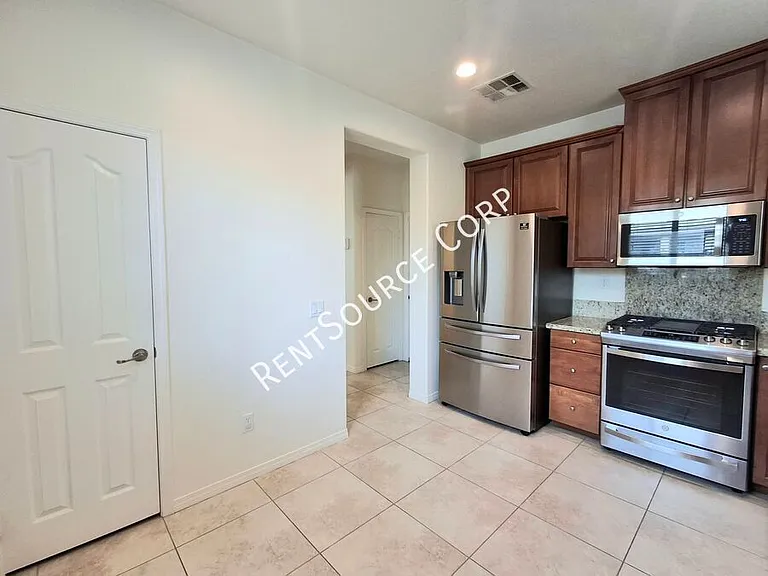 28408 Camino Del Arte Dr — Photo 12