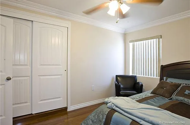 511 D Ave — Photo 4