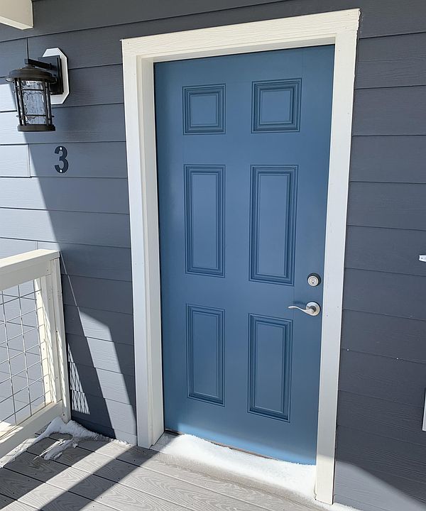 1st image of 831 Gibbon St Unit 3