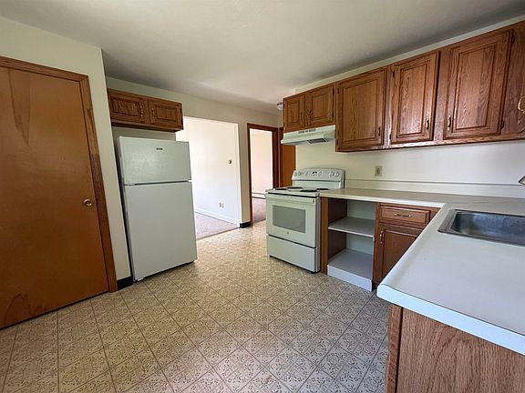 4th image of 56 Westville Rd #7