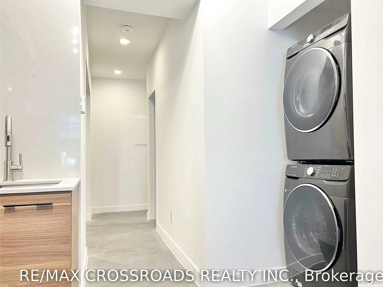 3 bed, $2,900 — Photo 4