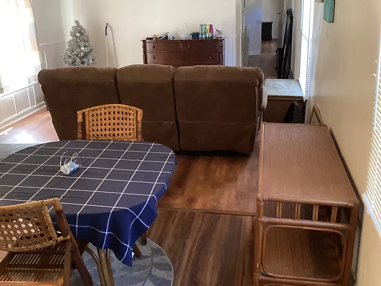 670 Belair Ave — Photo 8