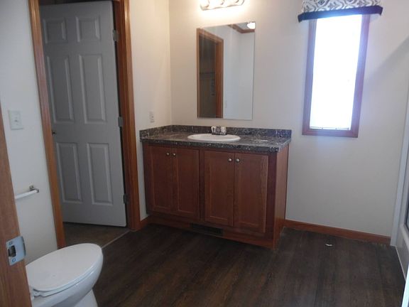 5th image of 1250 Paree St #399