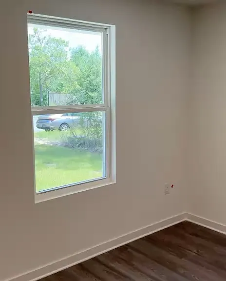 204 E Iris Ln — Photo 11