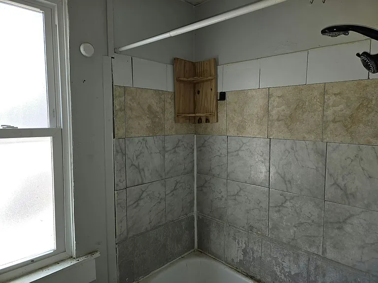 1806 N Peoria Ave — Photo 9