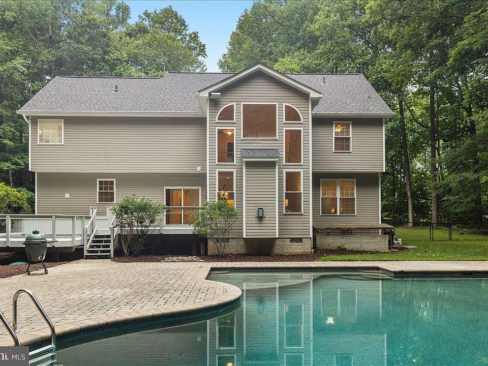 1st image of 1830 Fenwicke Ct
