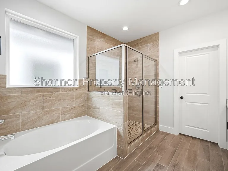 2125 Paul Quinn St — Photo 13