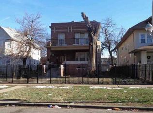709 N Pine Ave, Chicago, IL