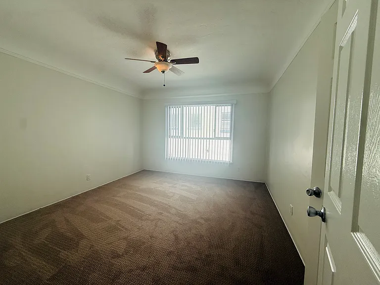 818 S Shenandoah St — Photo 20