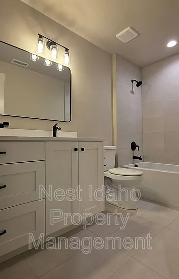 1939 N Danish Ln — Photo 11