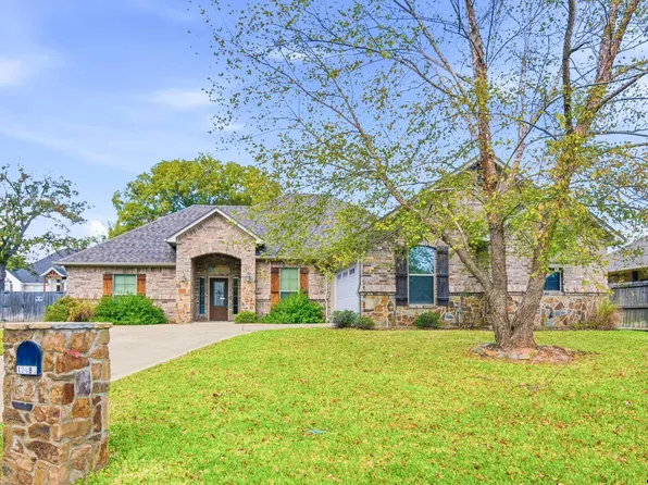 19481 Sandhill Ln, Flint, TX 75762